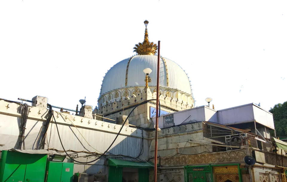 Side view of Khwaja Garib Nawaz Dargah png result