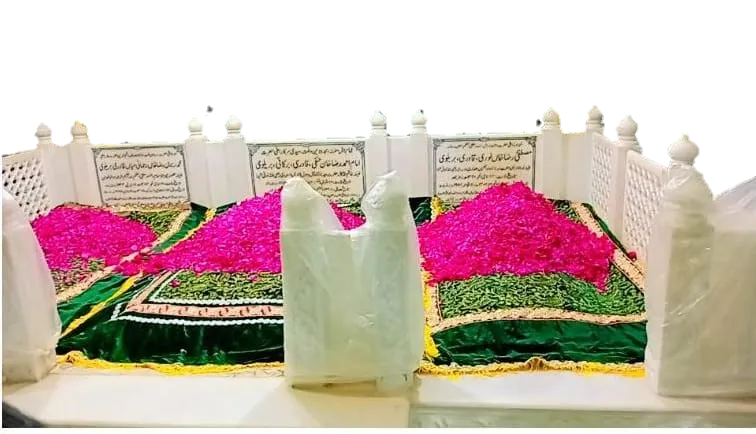 Free png of grave of imam ahmed raza khan