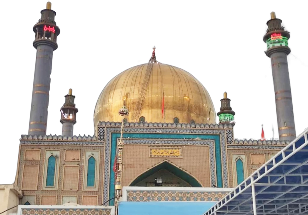 Close front view png of lal shahbaz qalandar dargah sharif